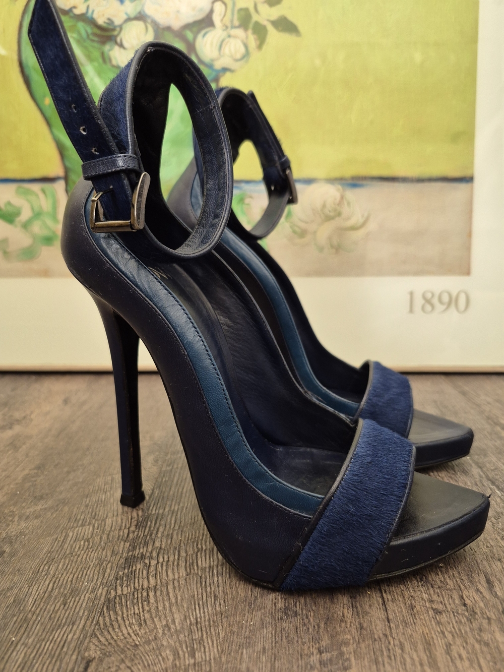 💕SKOW Ankle-Strap Stiletto - Women Size 7.5💕
